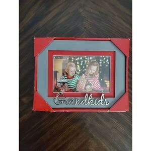 NEW MALDEN GRANDKIDS FRAME
